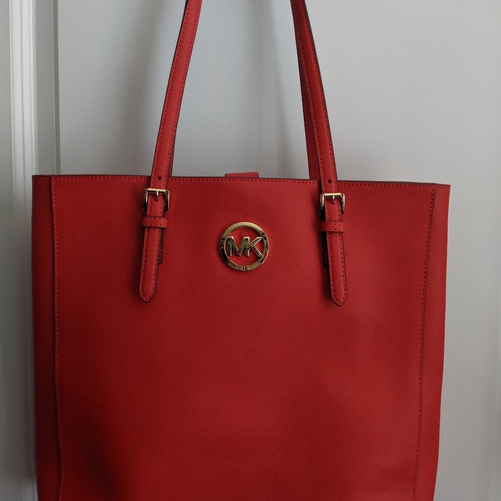 Michael Kors Tote
